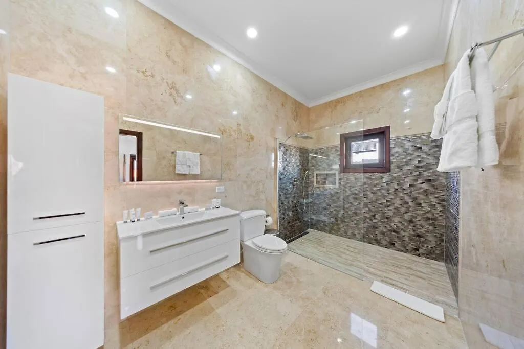 Bocobay Sol Palmera Villa 努尔德